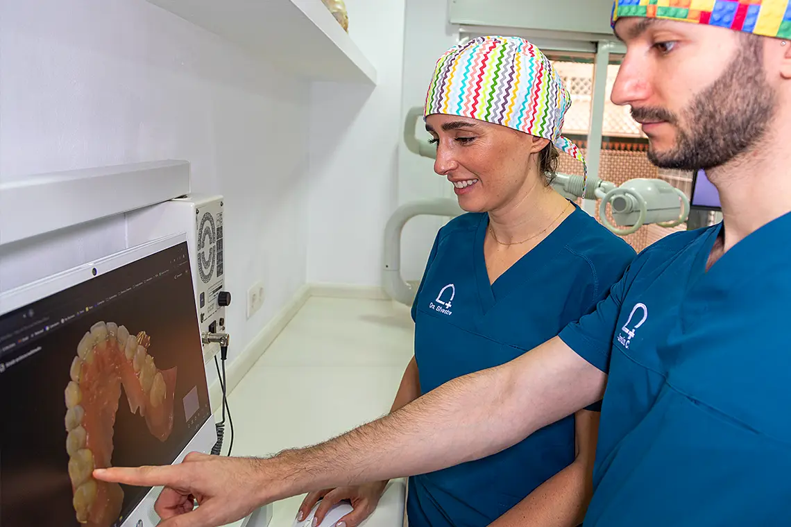 Diseño Digital de Sonrisa (DSD) en Clínica Dental Más de Granada